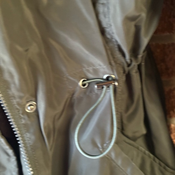 Lucky Brand Olive Green Utility Windbreaker Cinched Jacket Size Small - Picture 8 of 10